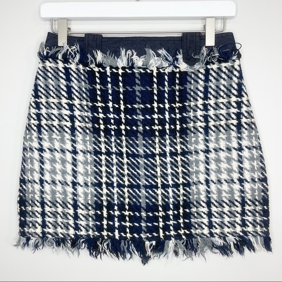 π
Ίzara Plaid Tweed Knit Mini Skirt Size Small - Picture 3 of 5